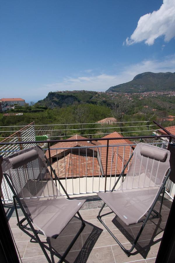 Casa Vacanze Mareluna Agerola Buitenkant foto